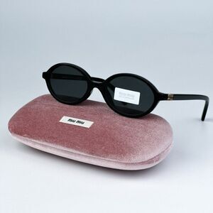NEW Miu Miu MU04ZS 1AB5S0 Black Dark Grey Unisex Sunglasses MU 04ZS